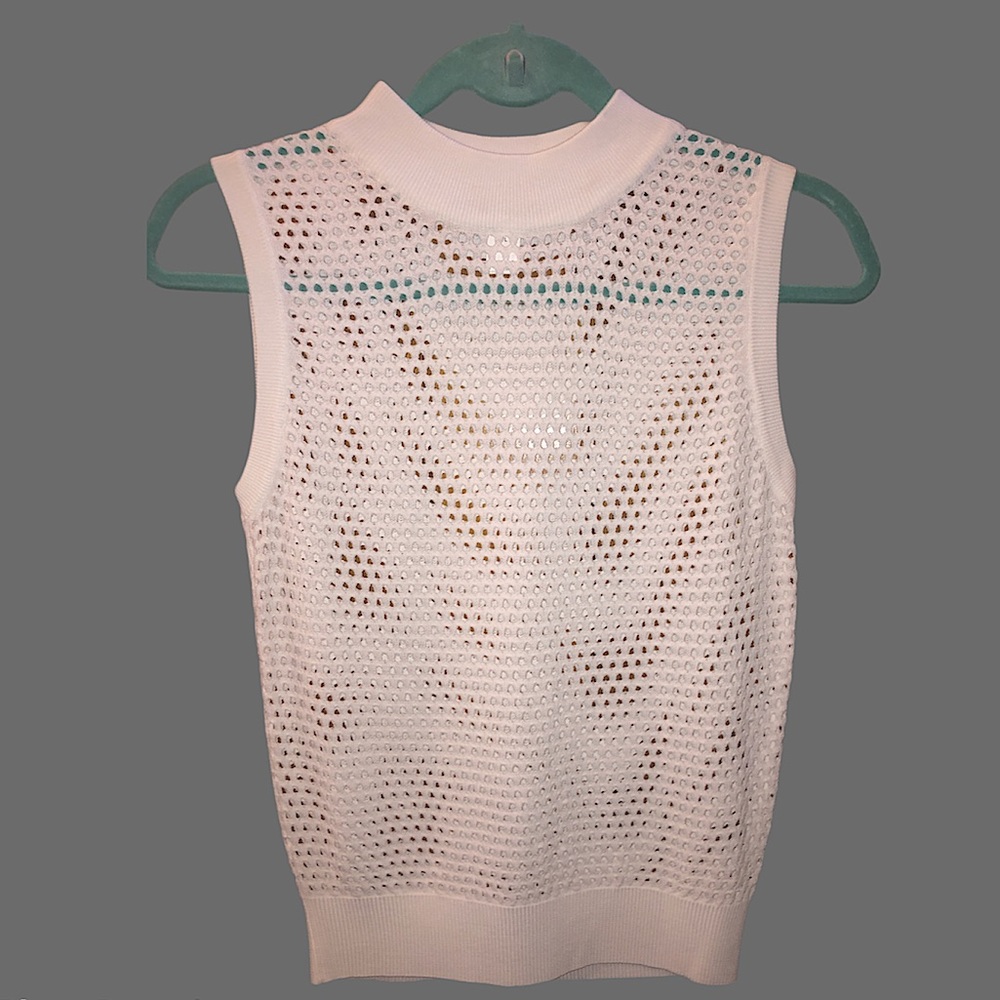Sleeveless Fitted Sweater